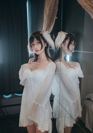 制服丝袜美腿人妻视频在线_韩国电影在线