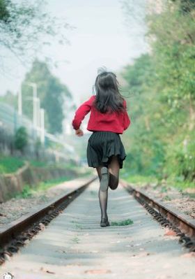 国产美女在线无遮挡_BD免费观看超清