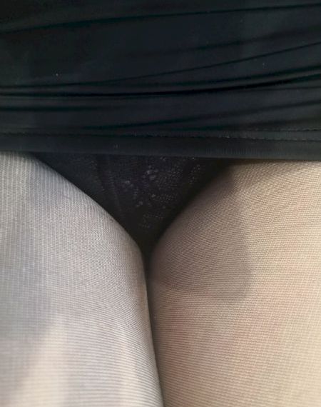 免费看美女无内衣内裤诱人_加长未删减版在线观看