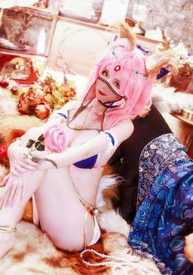 欧美18成人片鹅毛笔_高清在线手机播放