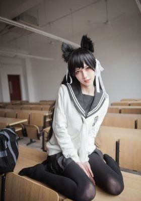 亚洲精品AV熟女一二_国产剧电影在线看