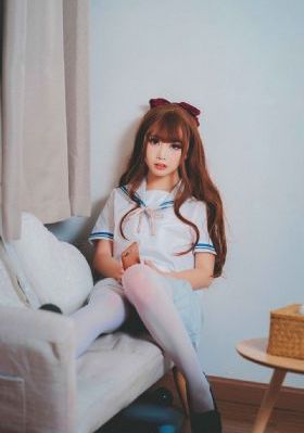 少妇在线一区二区三区结婚_电影无删减版